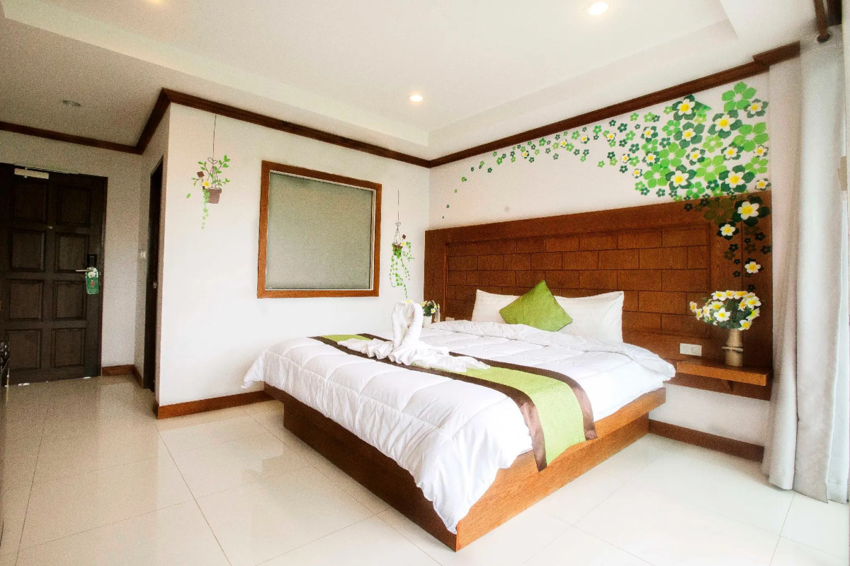 Thira Residence Patong