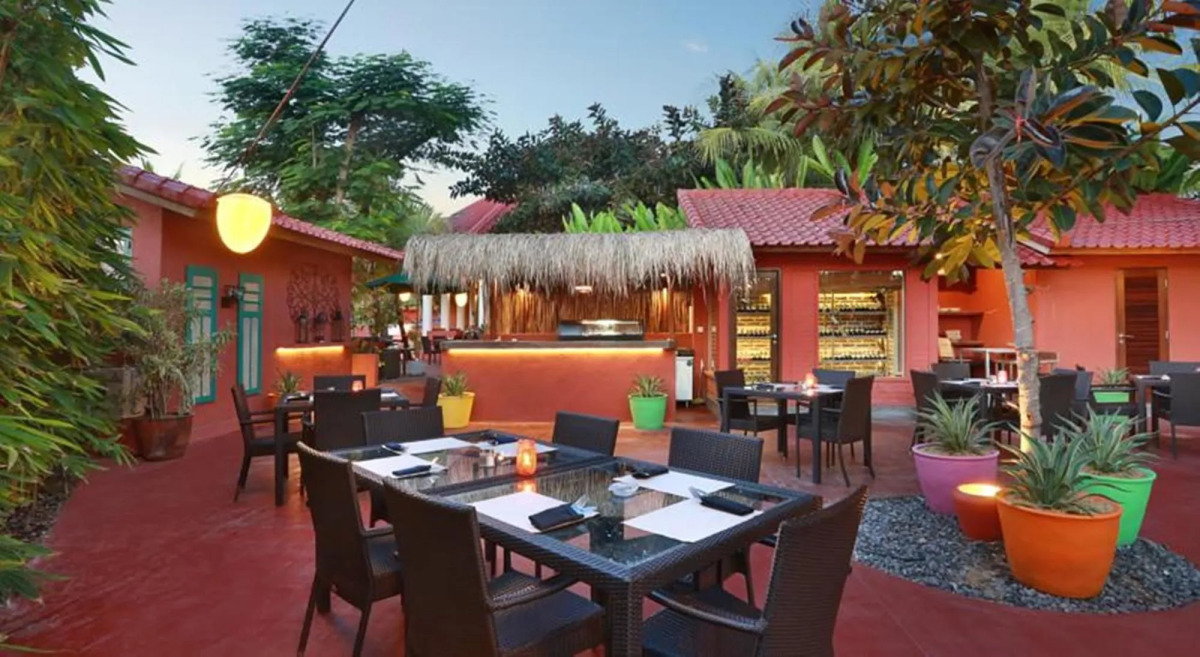 PinkCoco Uluwatu - Constant Surprises & for Cool Adults Only