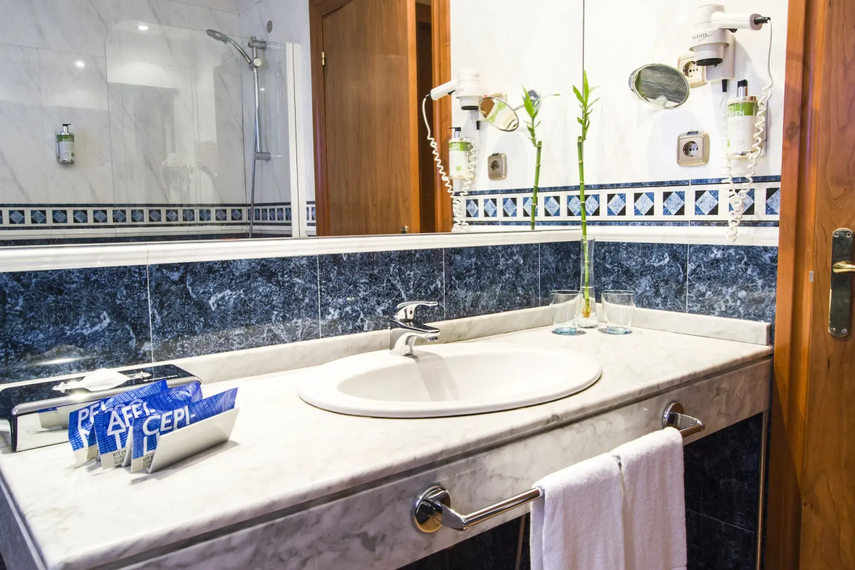 Zentral Gijón Rey Pelayo