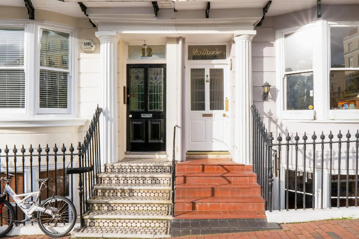 Gullivers Hotel - B&B