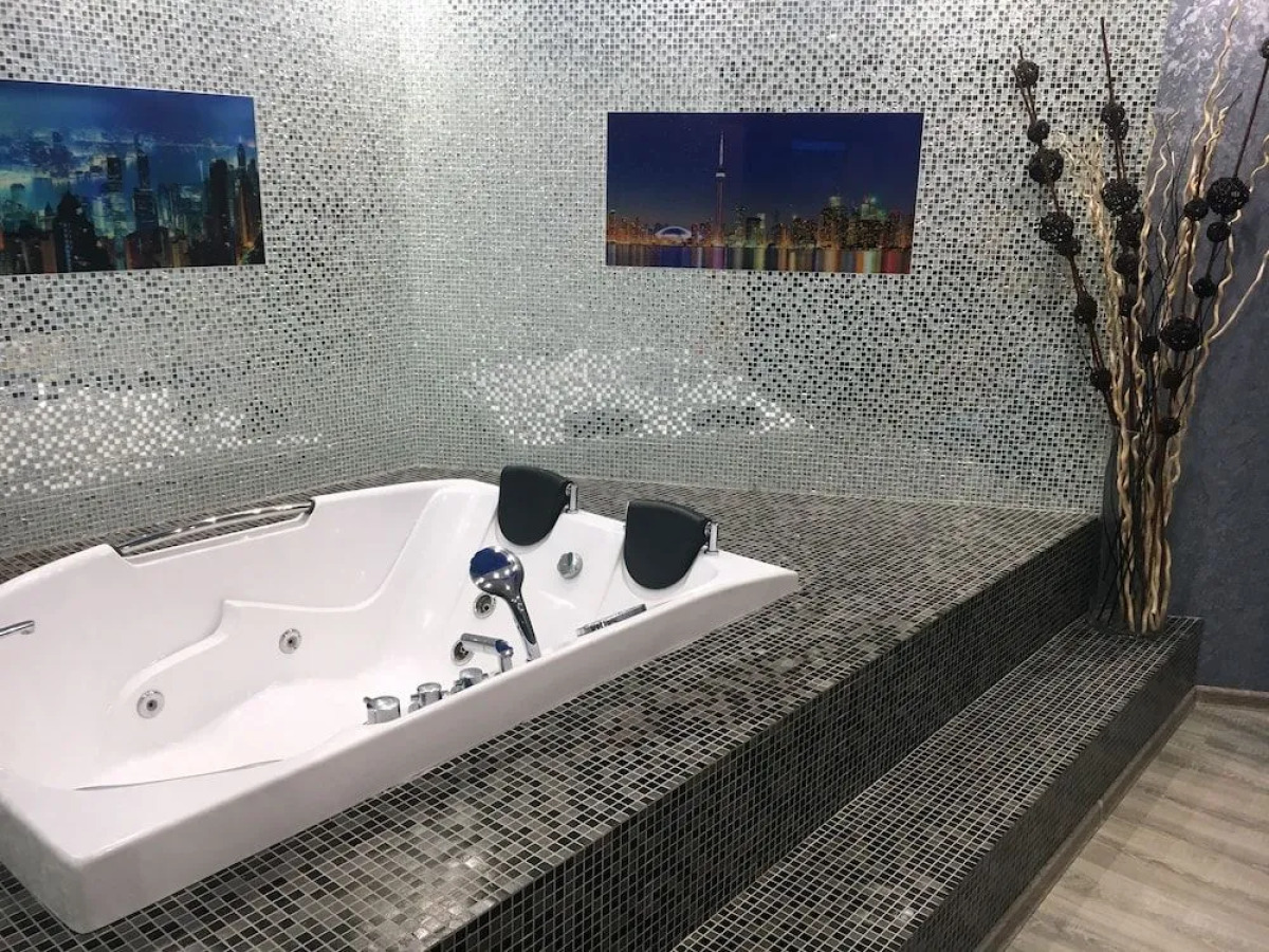 Мини-Отель ЭРЗИ КЛАБ