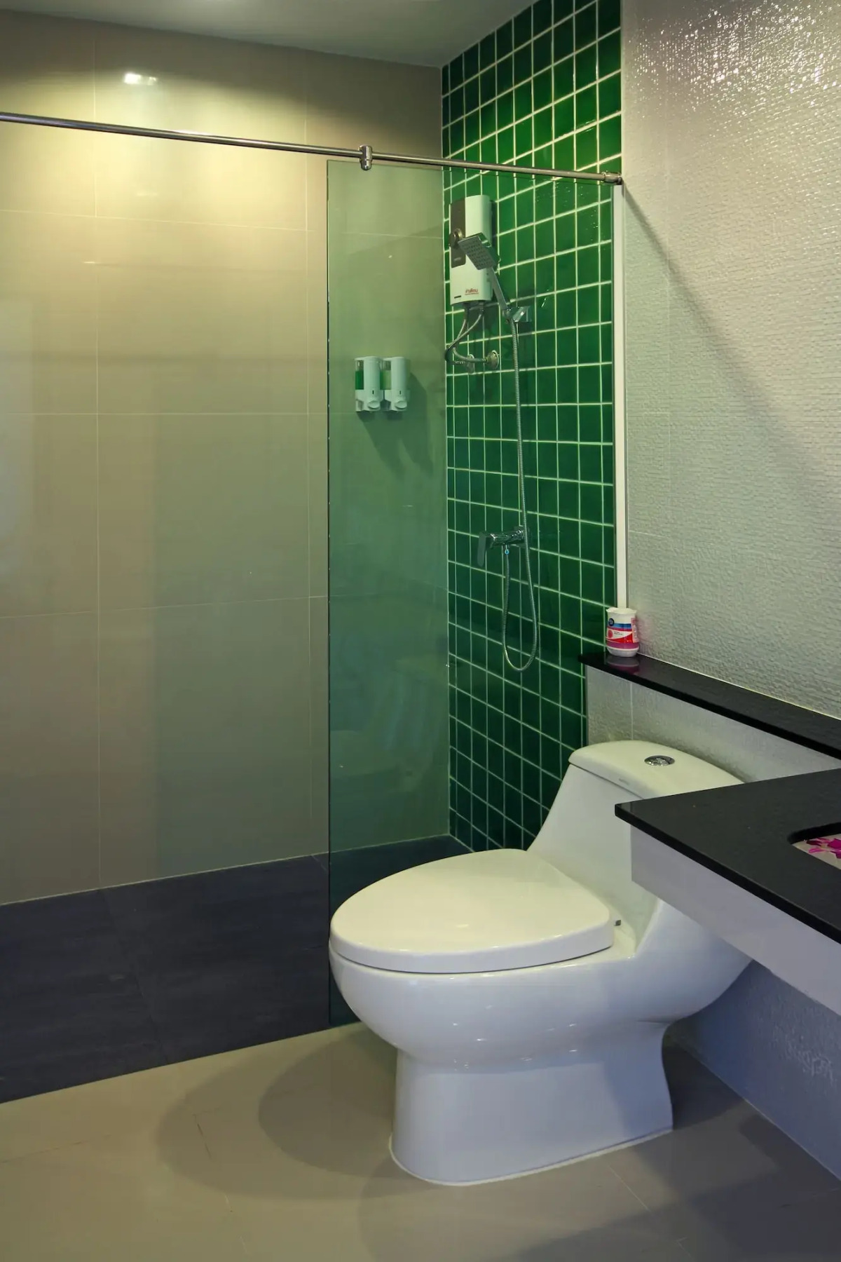 Gypsy Sea View Resort