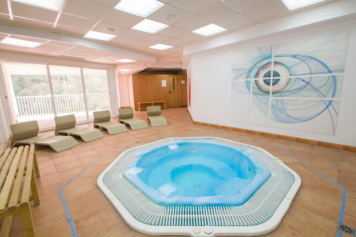 Azuline Hotel Bahamas y Bahamas II