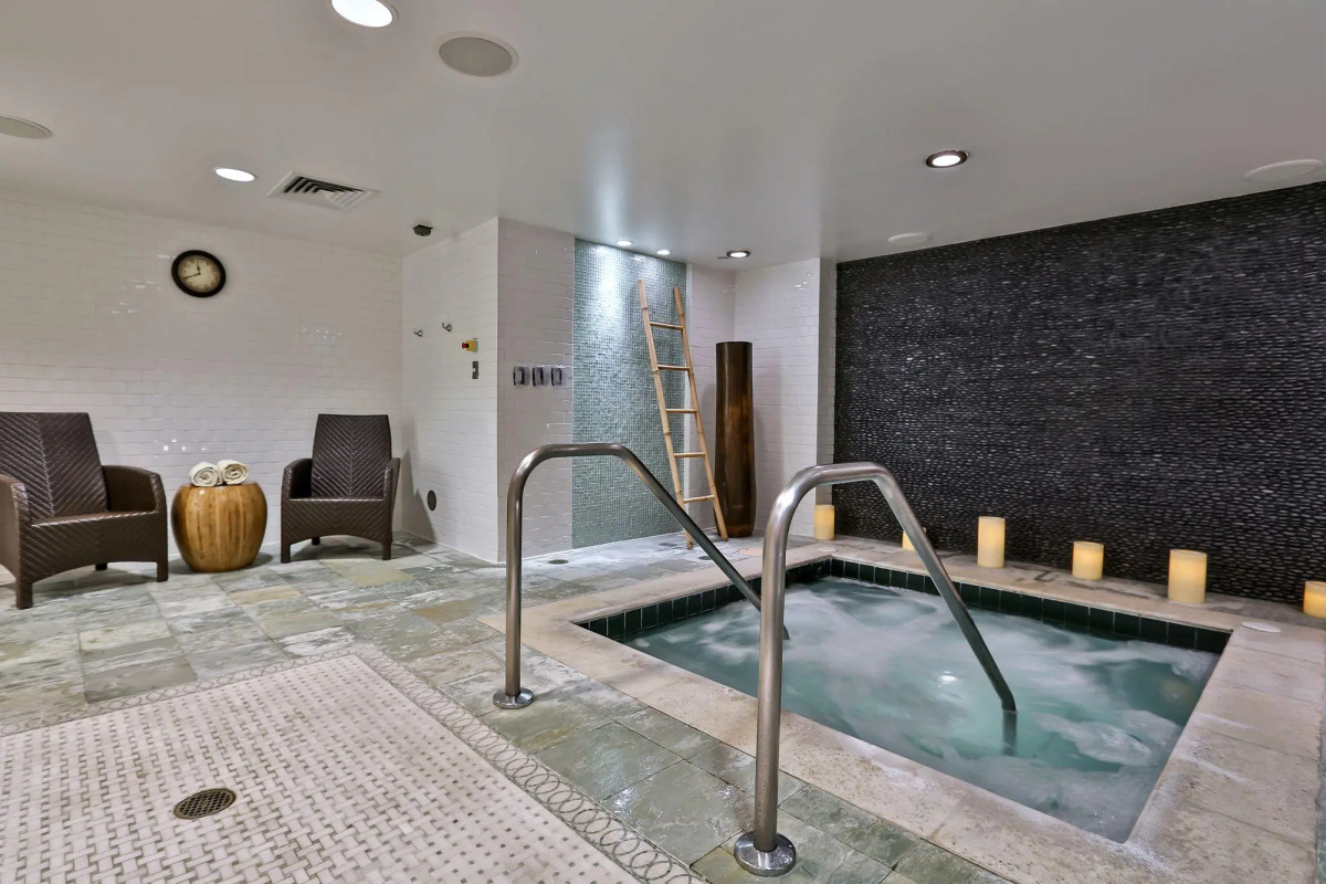 Loews Miami Beach Hotel – South Beach