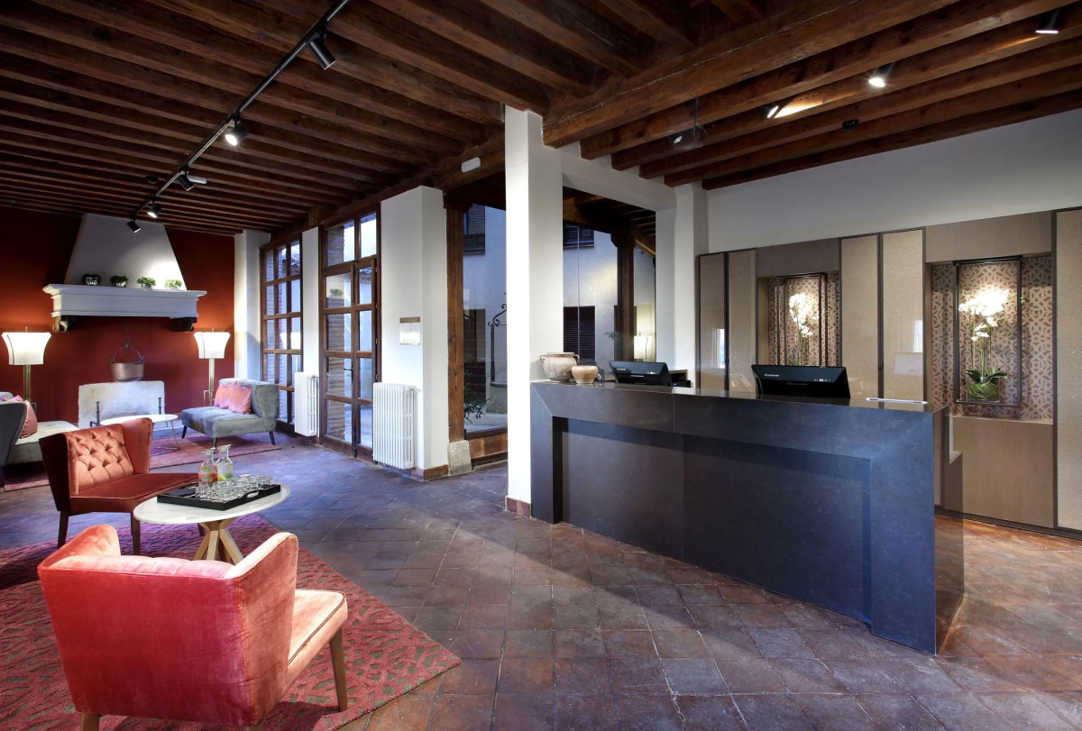 Exe Casa de Los Linajes