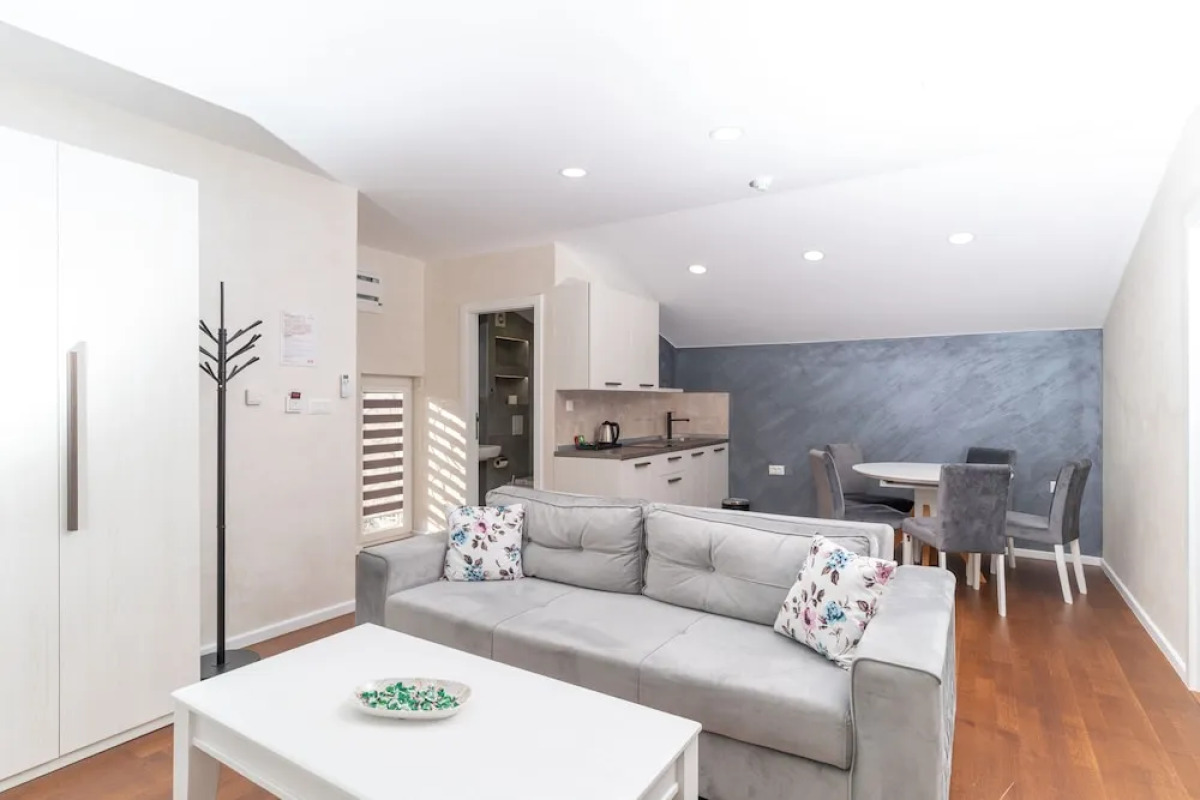 Ornament Hotel and Apartments