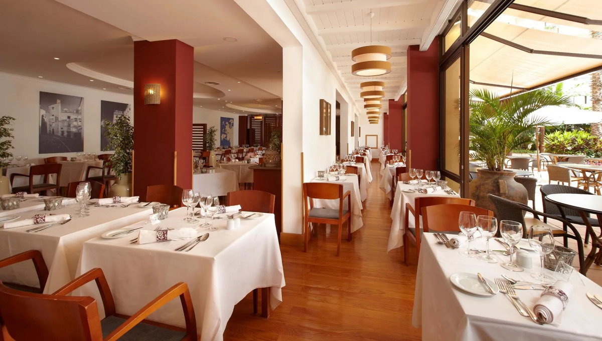 The Residence at Vila Porto Mare