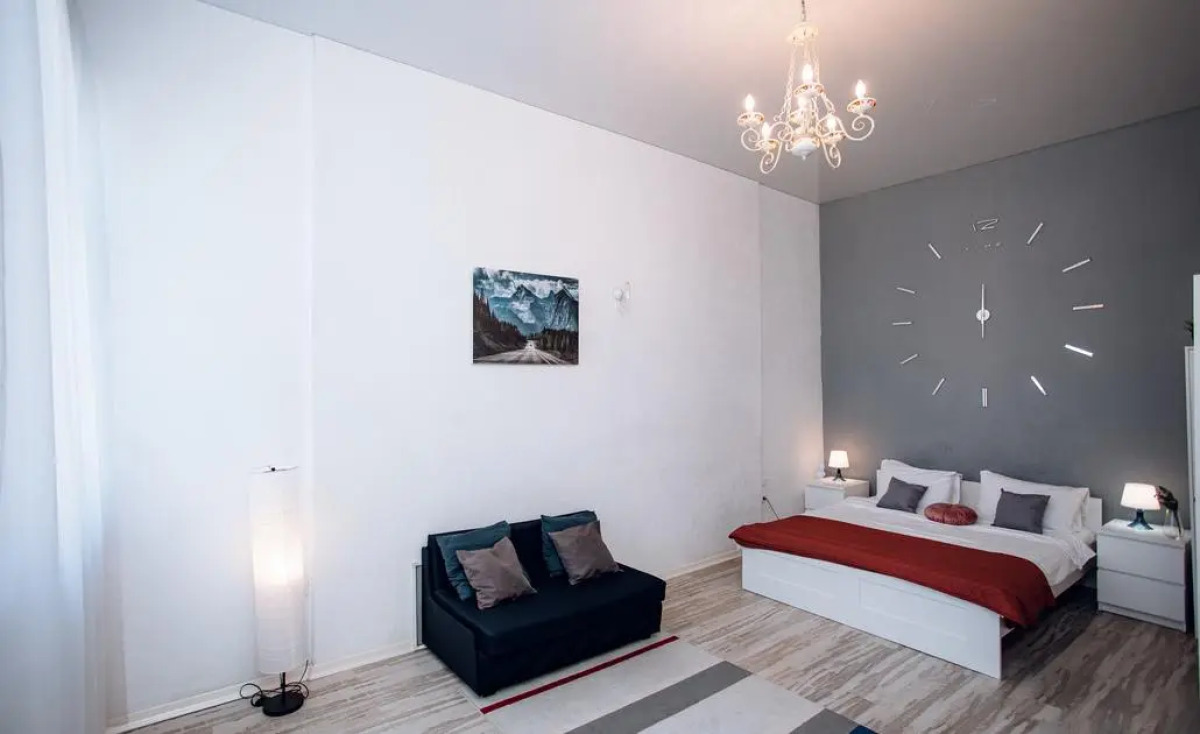 Tolstoy Apart Тургеневская 74