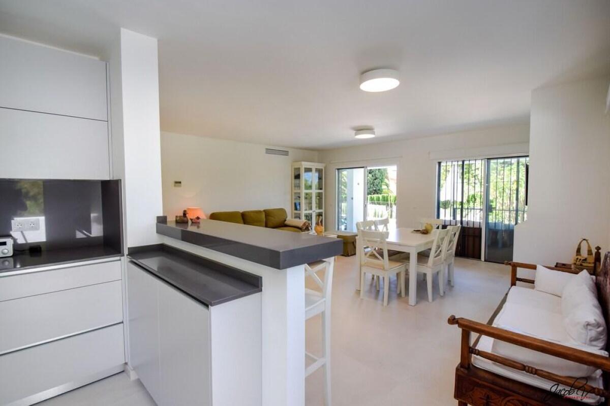 Great Villa Near Beach & Marbella