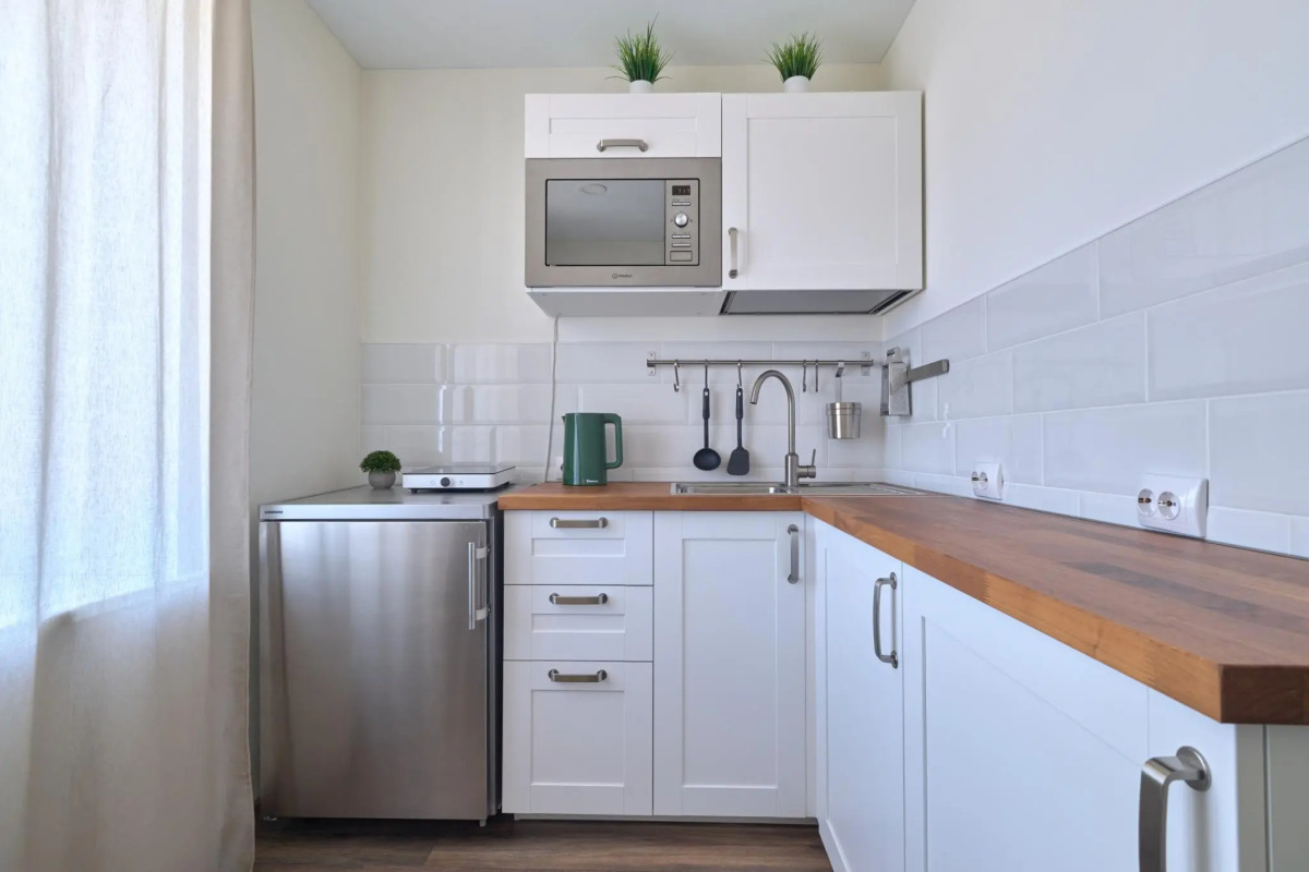 Сутки Томск на улице Савиных