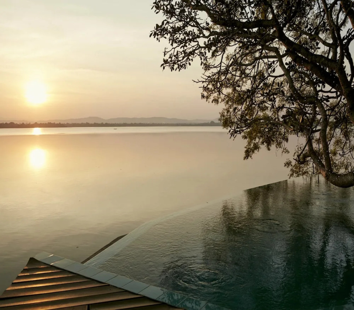 Ekho Lake House Polonnaruwa