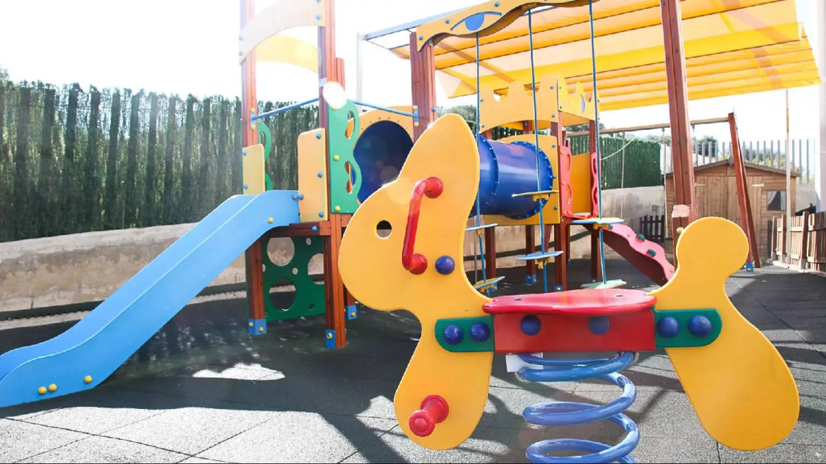 Apolo Suites Rentalmar