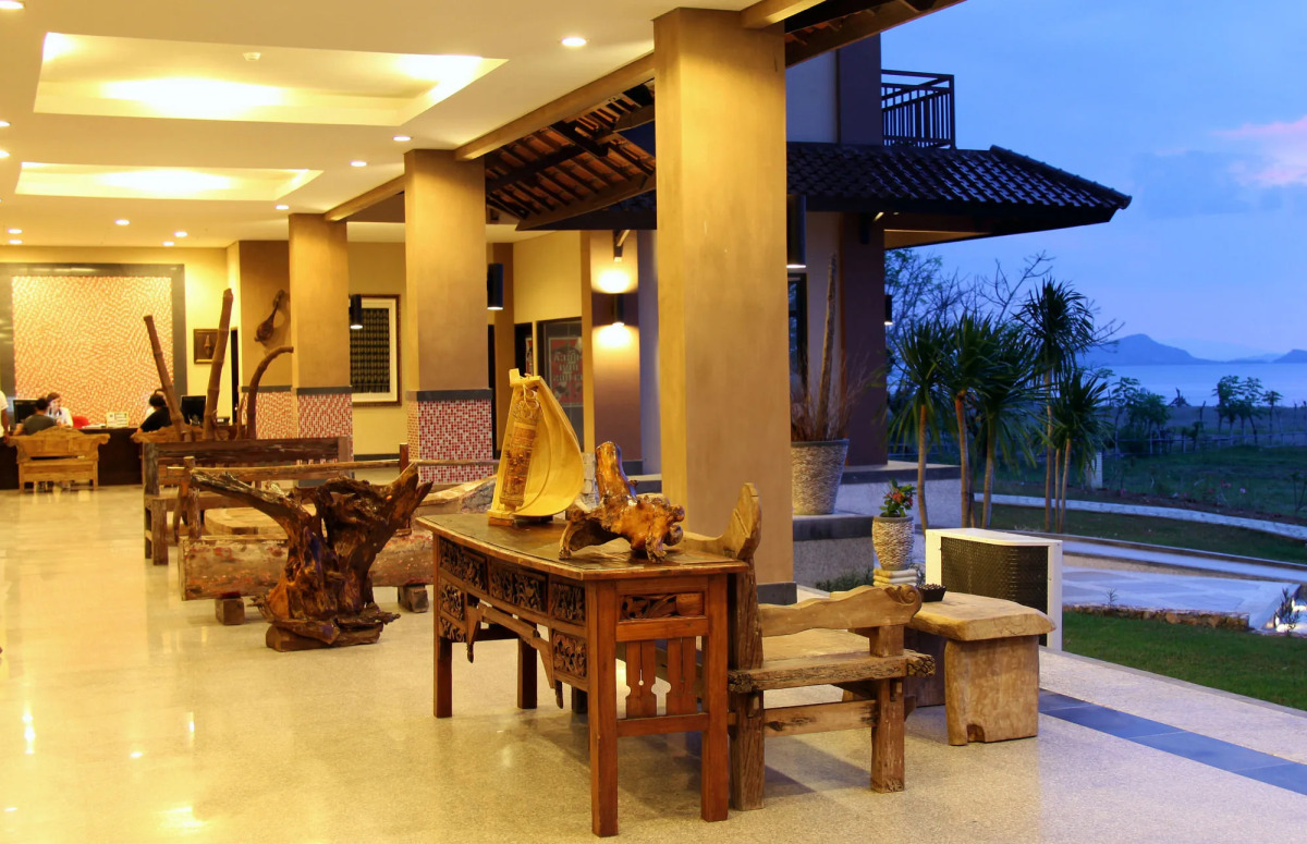 The Jayakarta Suite Komodo Flores