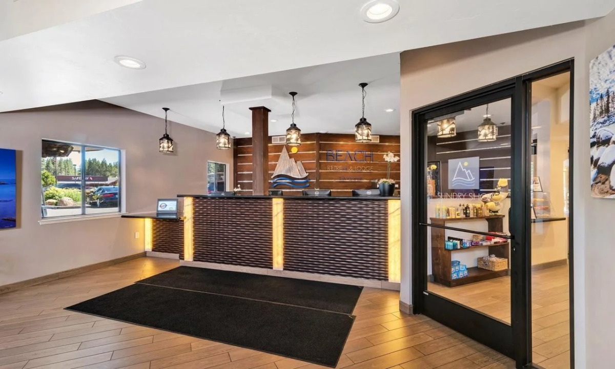 Beach Retreat & Lodge at Tahoe