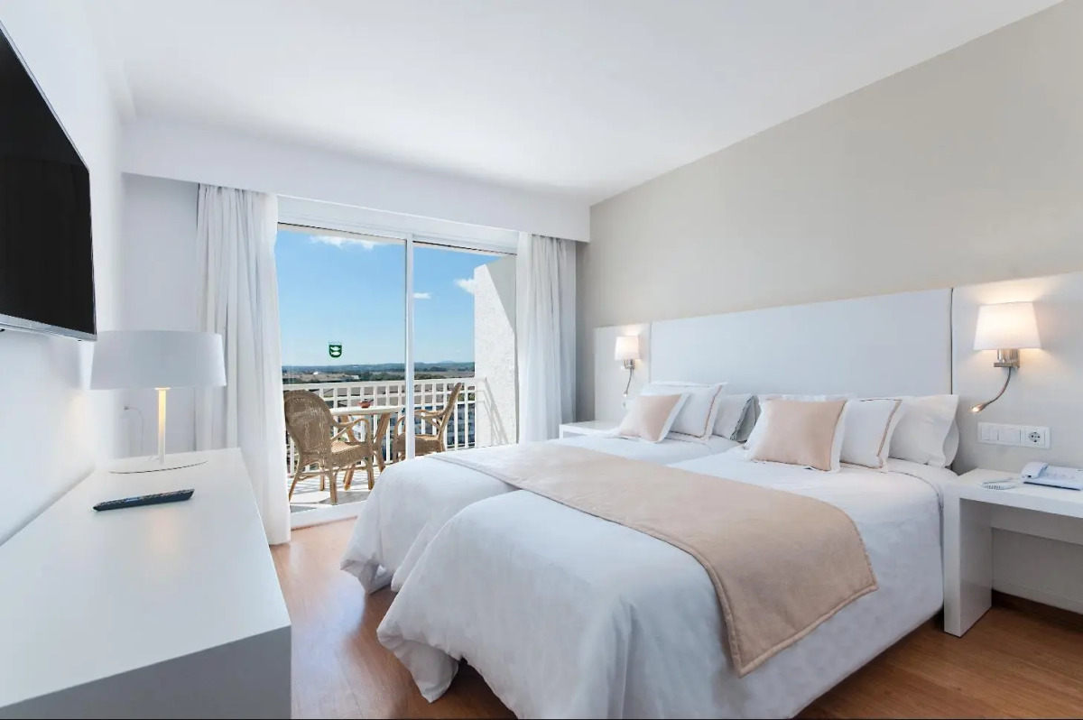 Playa Esperanza Resort