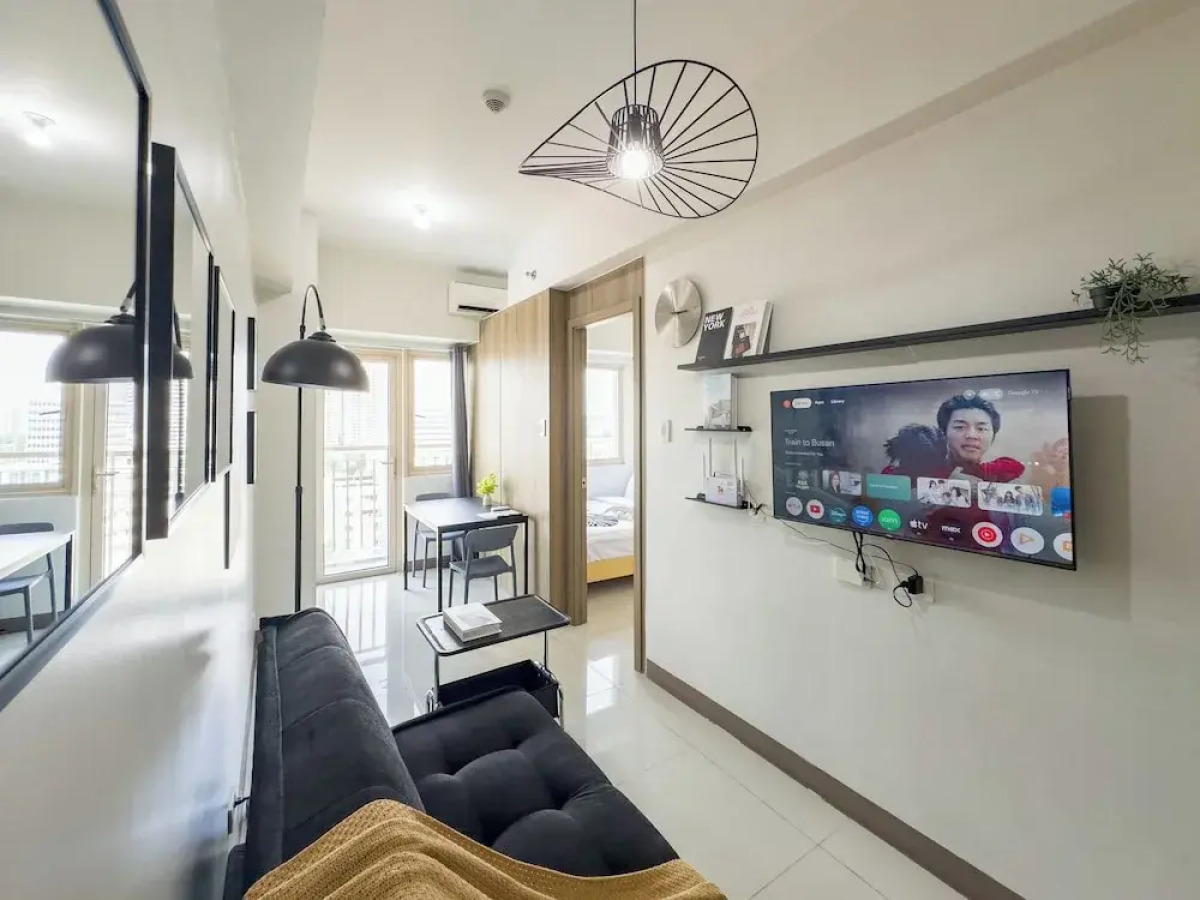 GemstoneBR in SMDC Coast Residences