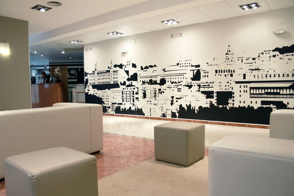 Hotel Isabel de Segura