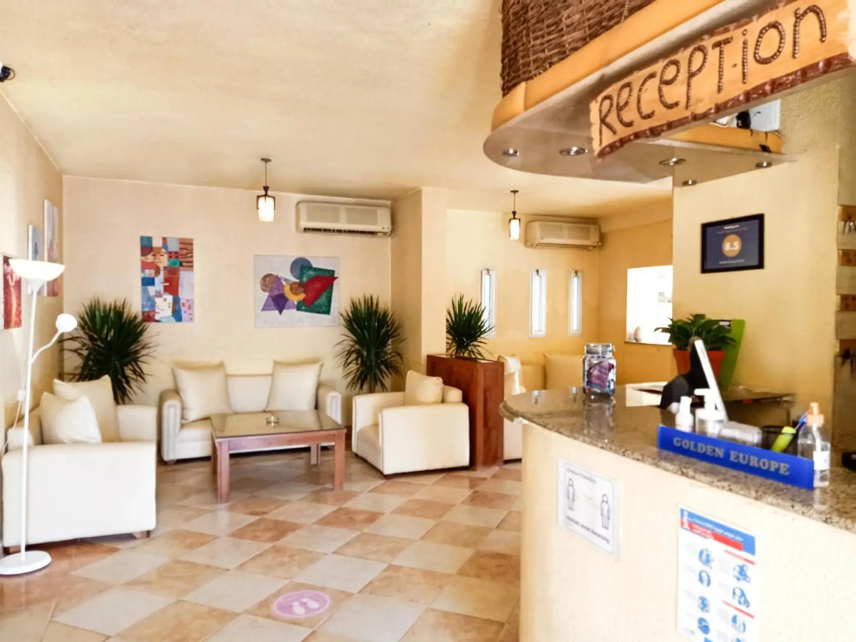 Golden Europe Hotel