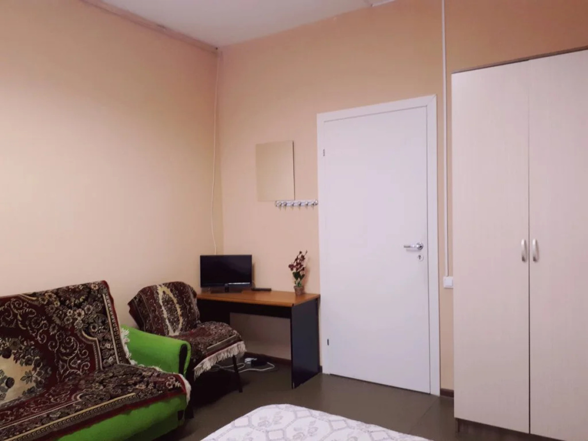 Advance-Trio Na Mokhovoy