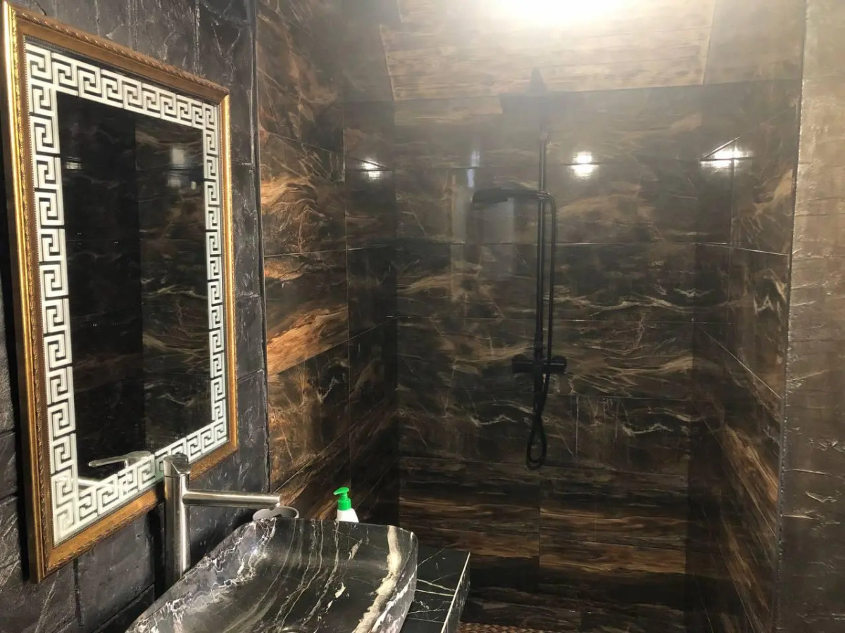 Shale kenje house (Шале кенже хаус)