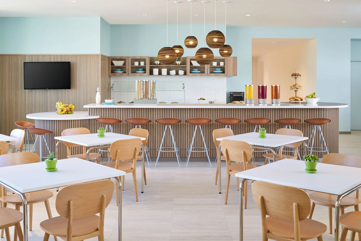 Element Dubai Airport