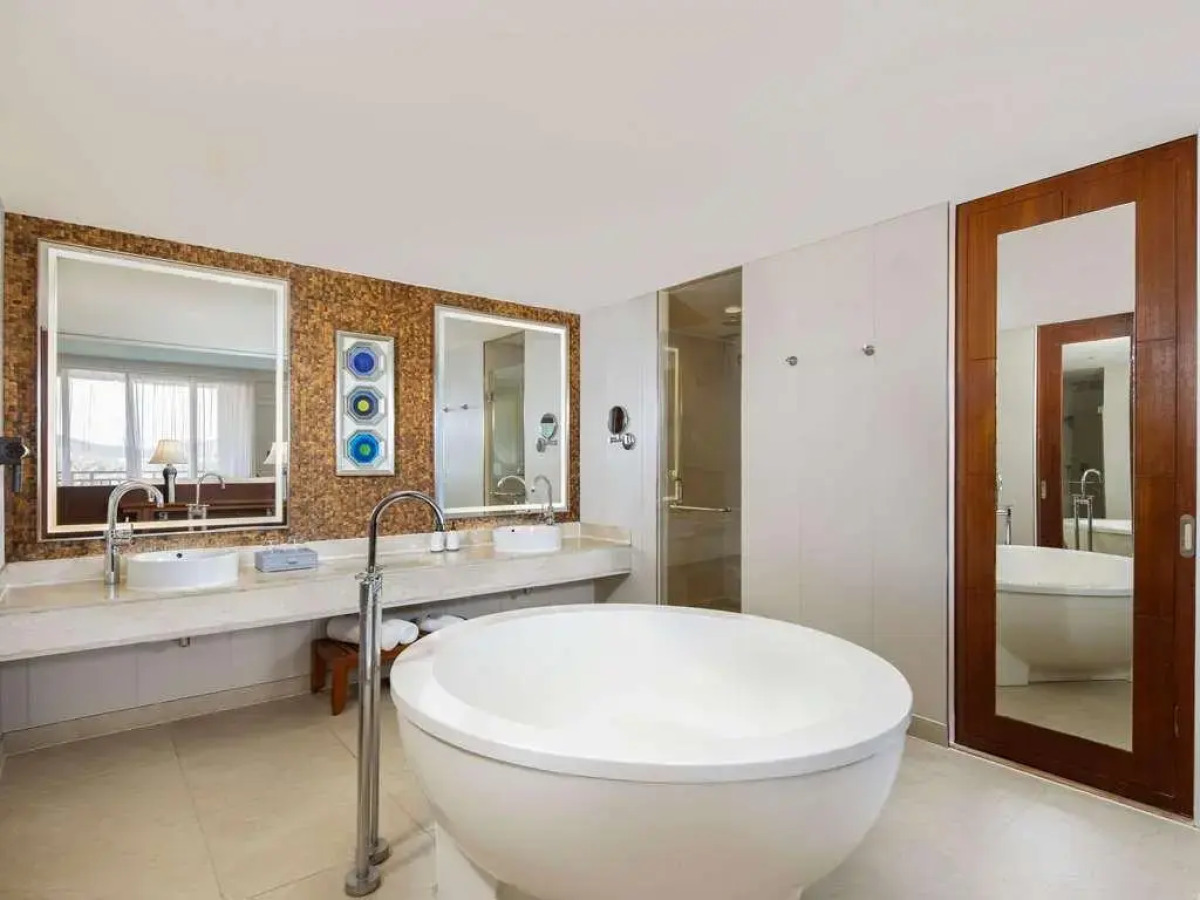 Swissôtel Sanya Yalong Bay