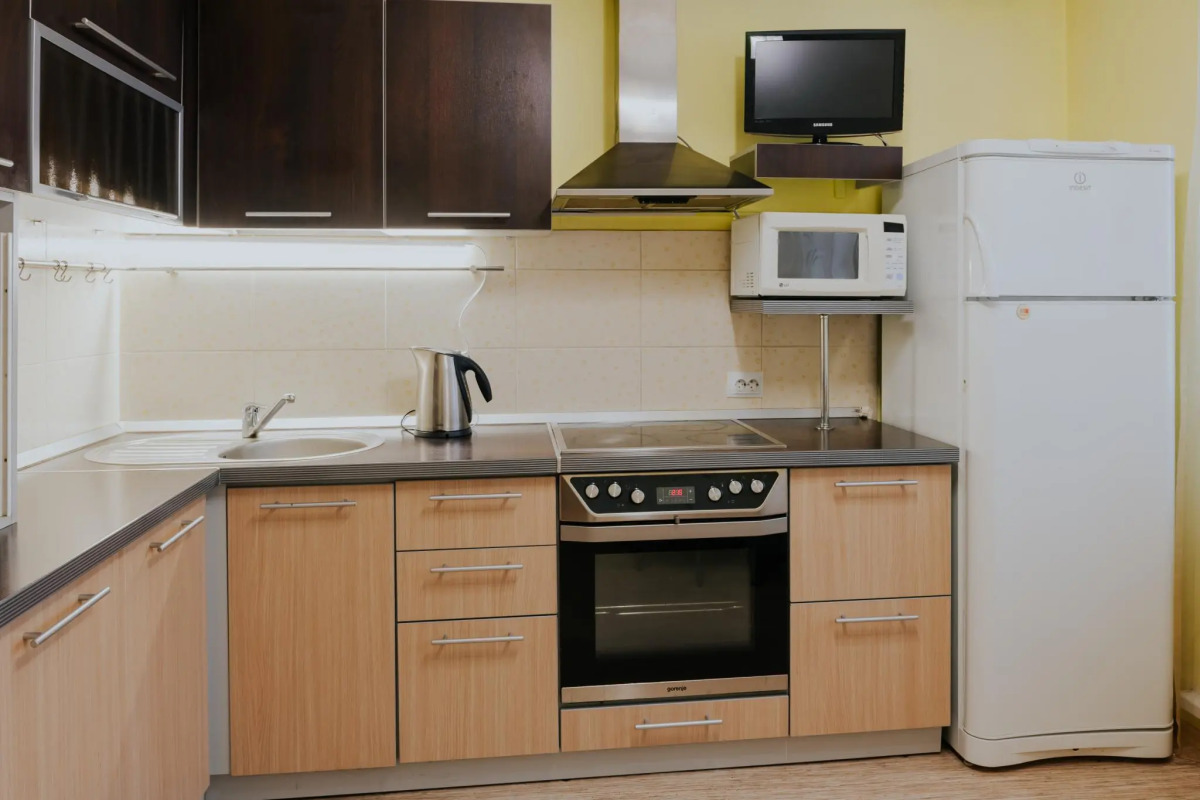 Золотой ключ на улице Авиаторов 42