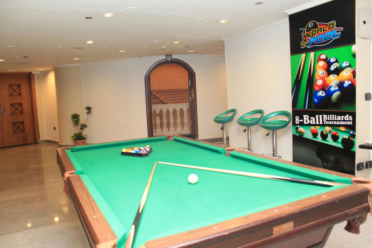 Cherry Maryski Hotel