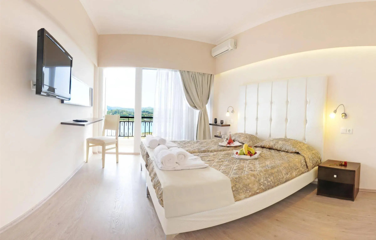 The Royal Grand Hotel