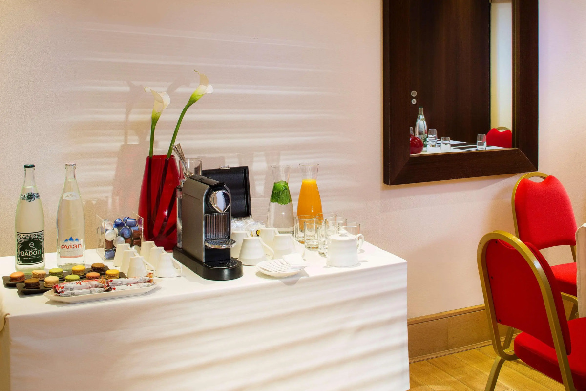 Grand Hotel Champs-Elysees