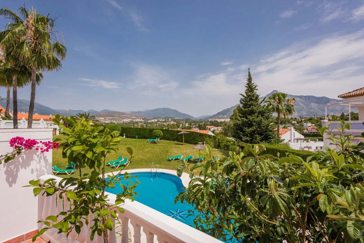 Molo Luxury Suites Puerto Banus