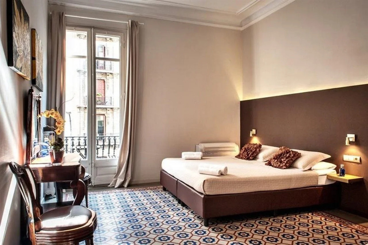 Mihlton Barcelona Boutique B&B
