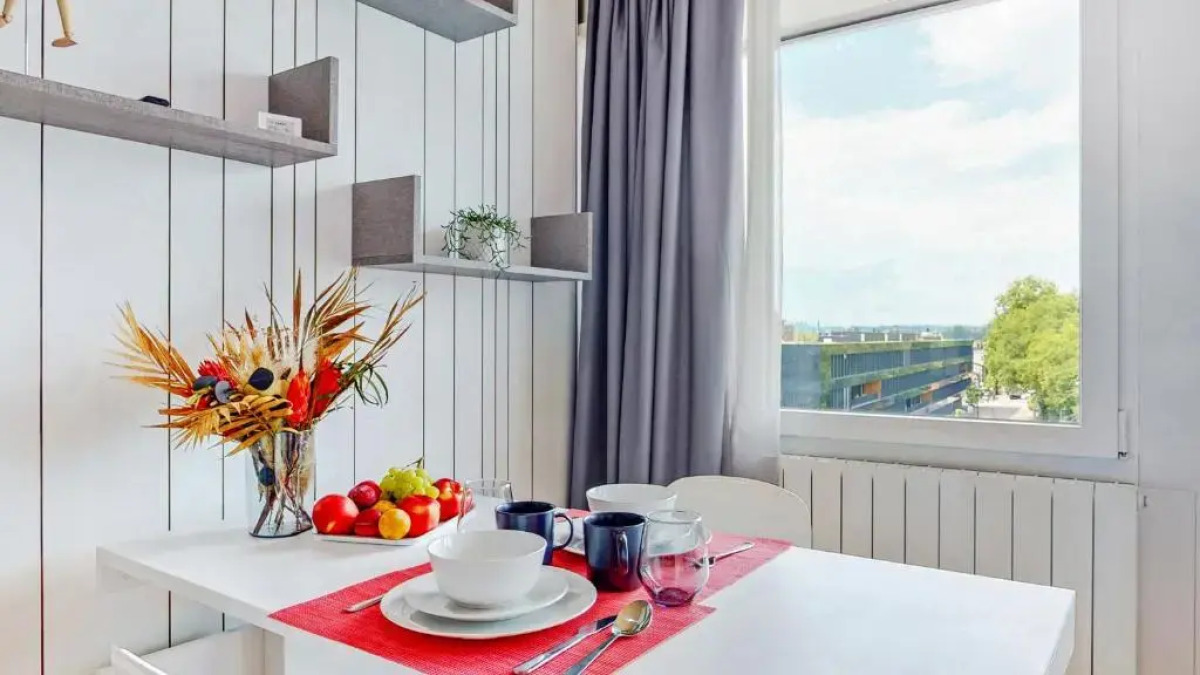 Evi's Home Hotel & Apartments