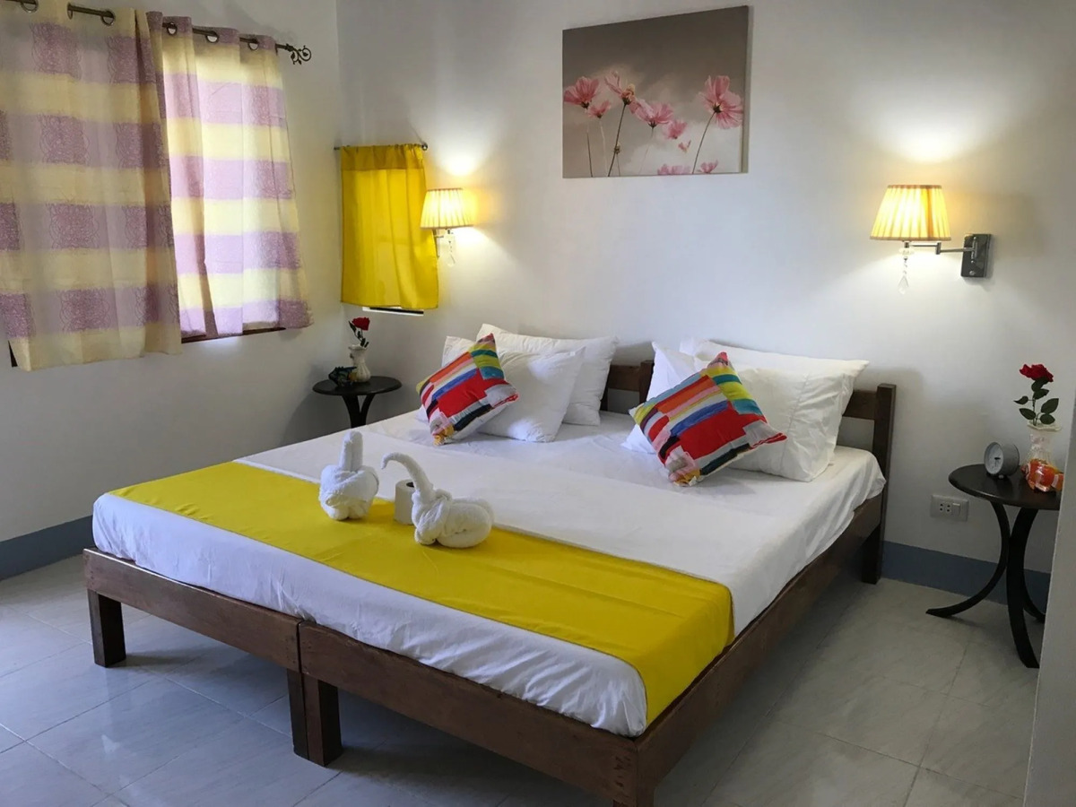 Neptune Diving Resort Moalboal