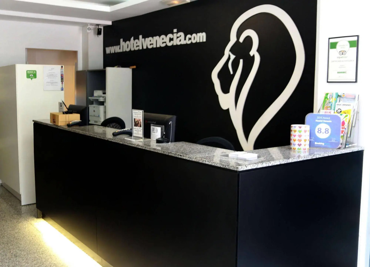 Venecia Plaza Centro Hotel