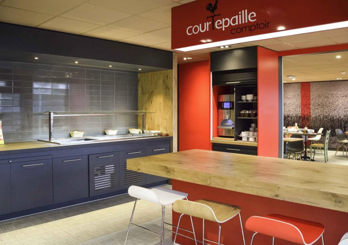 ibis Saint-Denis Stade Ouest