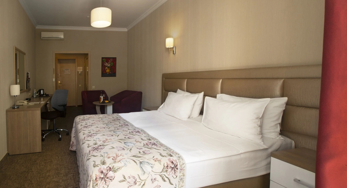 Отель «Цветы»