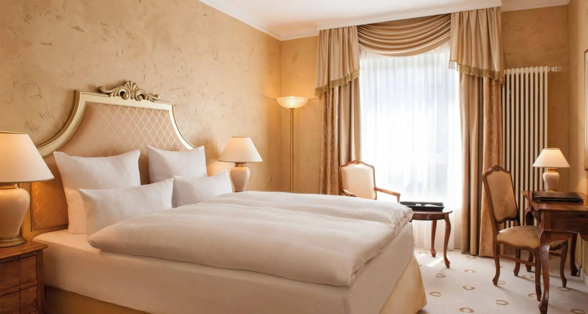 Victor's Residenz - Hotel Schloss Berg