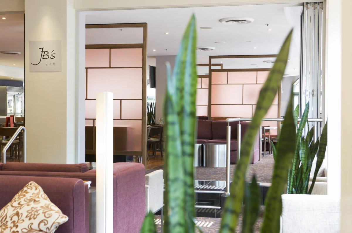 Furama Darling Harbour