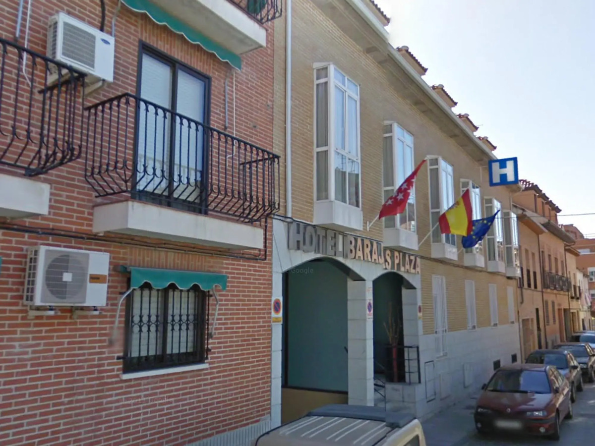 Hotel Barajas Plaza Madrid