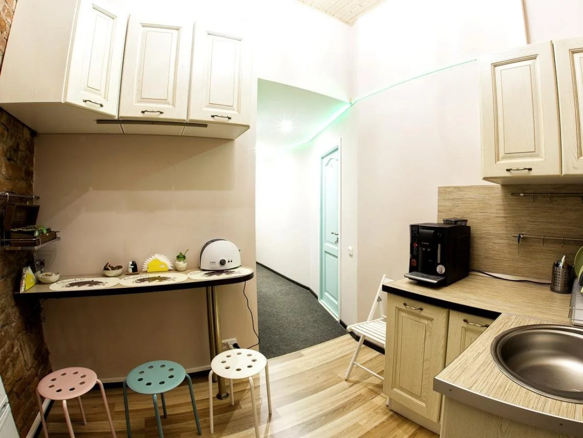 Отель Амплуа 