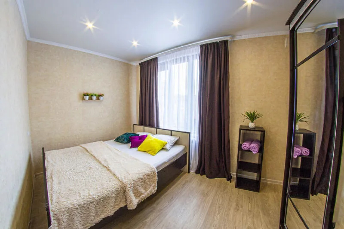 Апартаменты Рент-Сервис на ул. 10 Лет Октября, 70, кв. 63