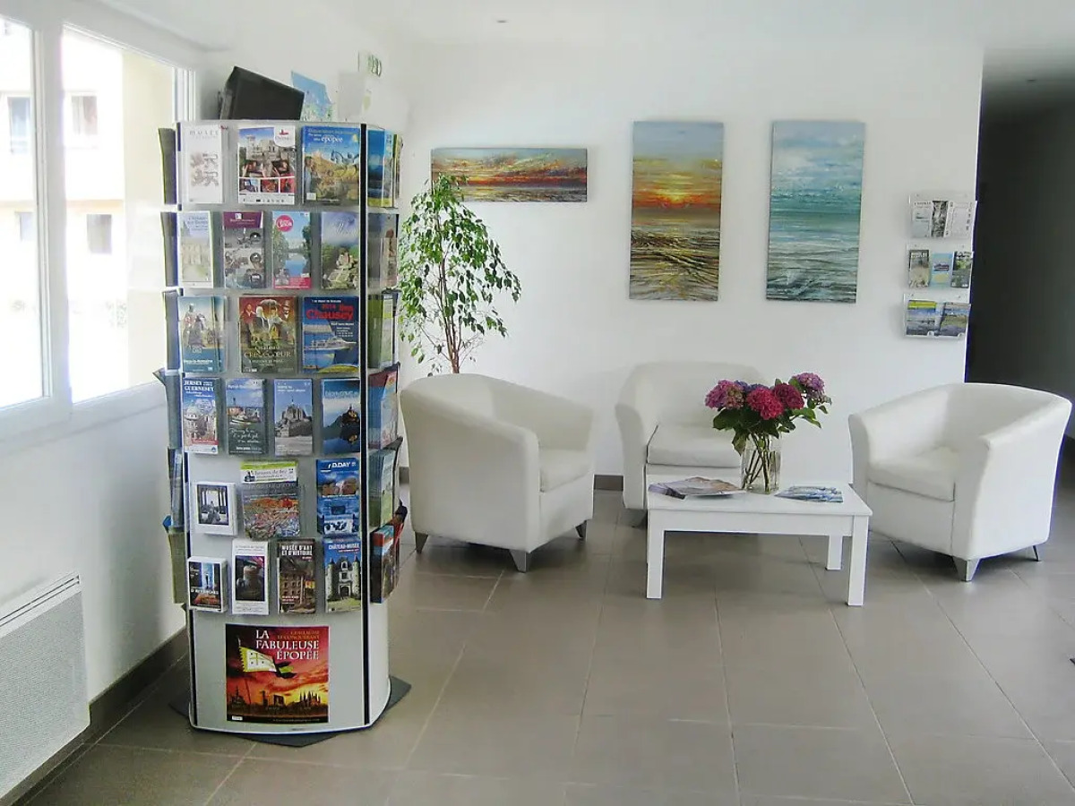 Adonis Grandcamp - Les Isles de Sola