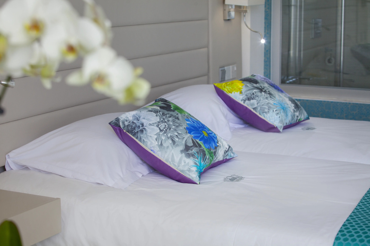 King Evelthon Beach Hotel & Resort