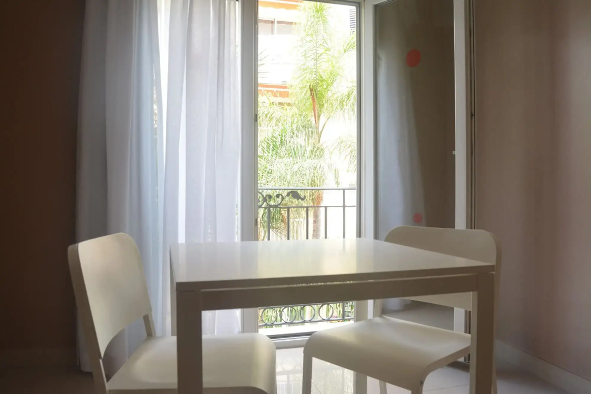 RF Astoria - Only Adults