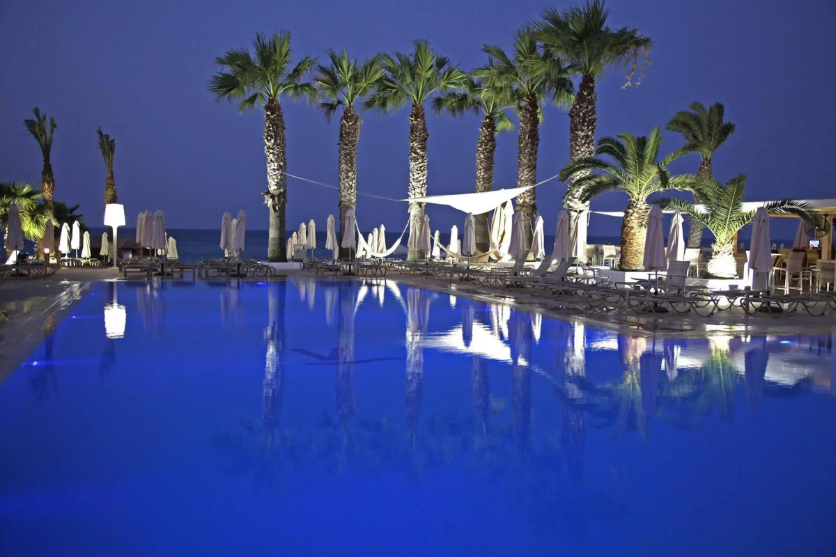 Vrissiana Boutique Beach Hotel