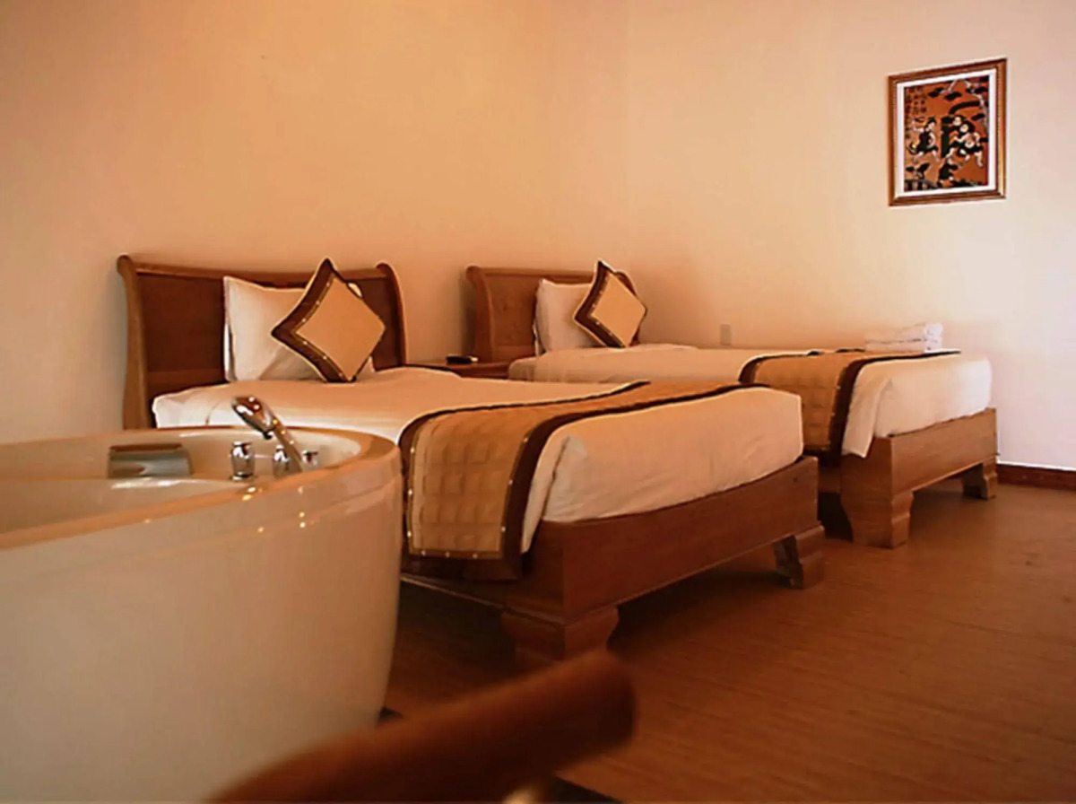 Trang An Beach Resort