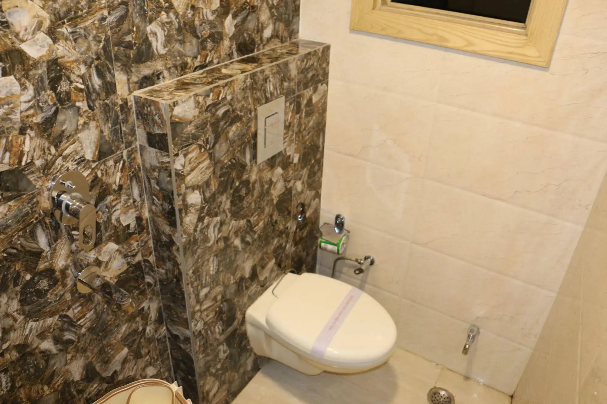 Hotel Prince Palace DX by check in room