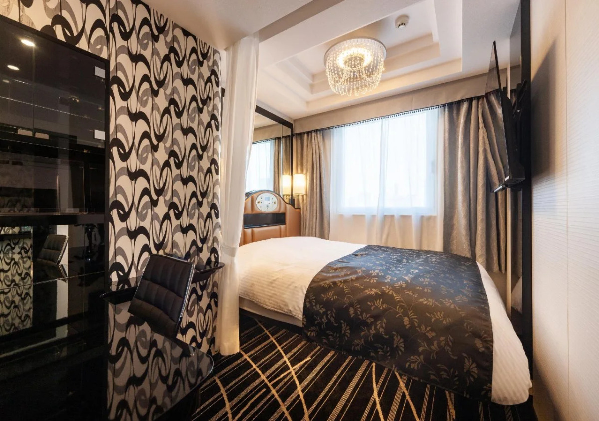 Отель Apa Hotel Pride Akasaka Kokkaigijidomae