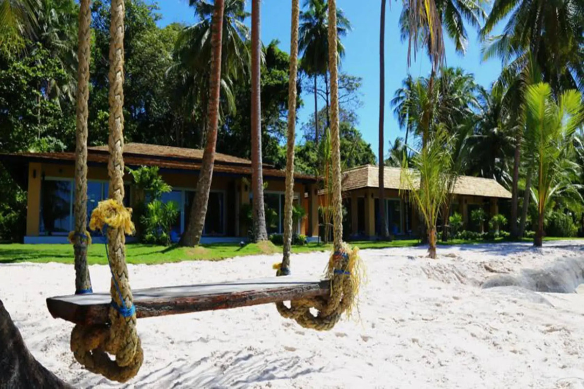 Peninsula Beach Resort